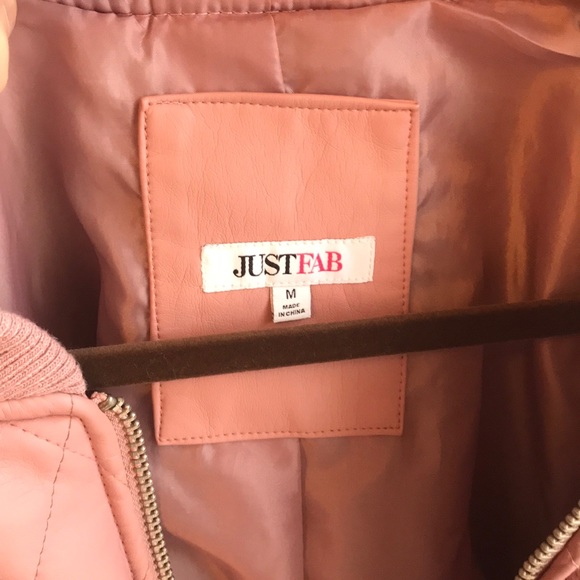 Matte Pink Jacket 🍀 - Picture 6 of 7